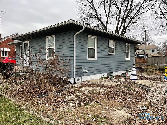 4th image of 5034 Hallgate Ave