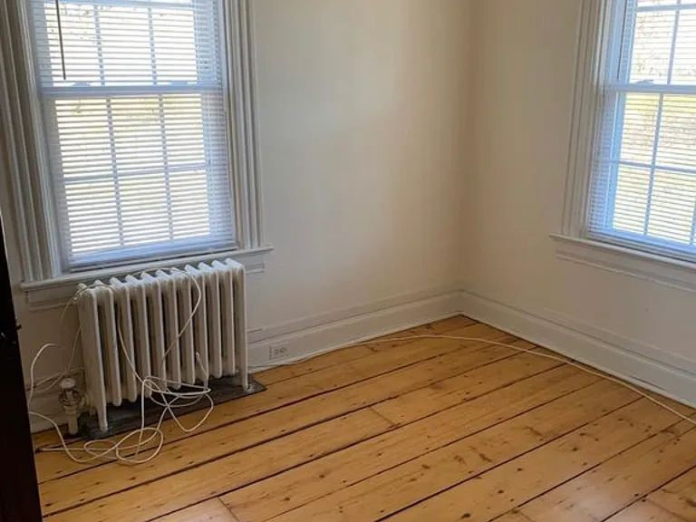 237 W Main St — Photo 17
