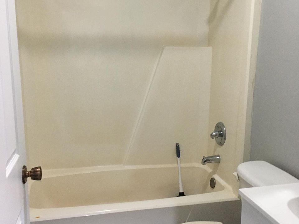 2298 Creedmoor Dr, Zanesville, OH 43701 Zillow