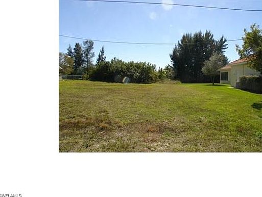 4th image of 416 SE 15th Ter