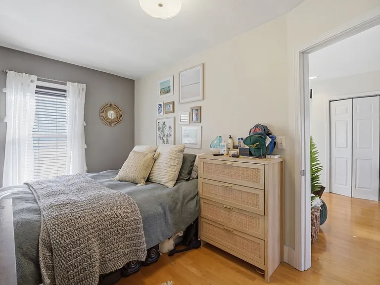 26 Ward St #3 — Photo 12