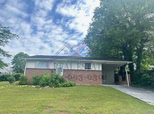 620 Willow St NW, Cleveland, TN 37311