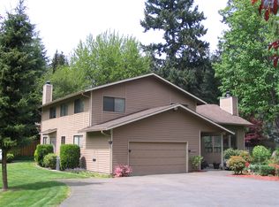 18801 73rd Ave NE, Kenmore, WA 98028