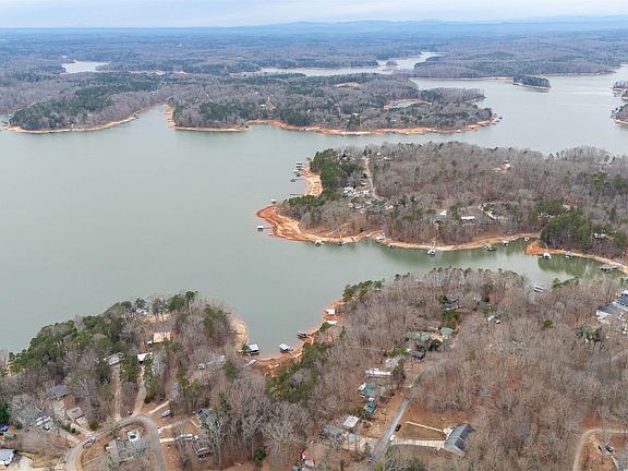 2nd image of 370 N Port Bass Dr