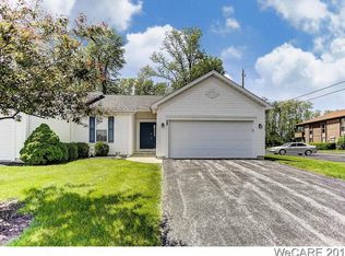 140 Hartford Ct #C, Lima, OH 45805