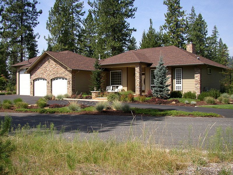 1st image of 636 Hogans Way
