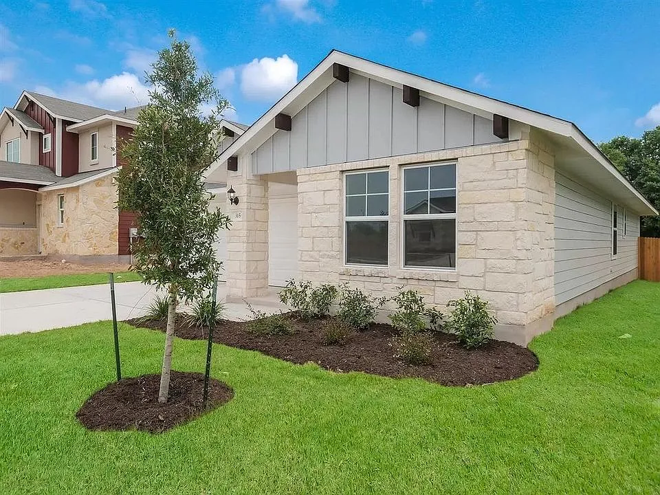 3 bed, 1306 sqft, $1,850 — Photo 3