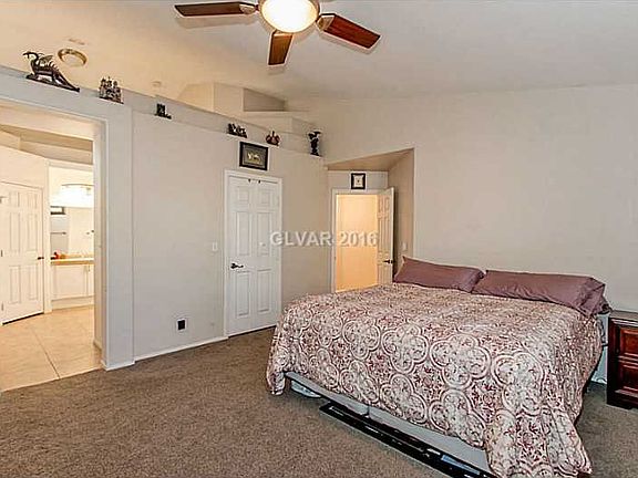 5th image of 7832 Thorne Pine Ave