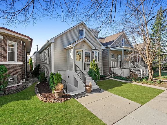 4th image of 6235 W Eddy St