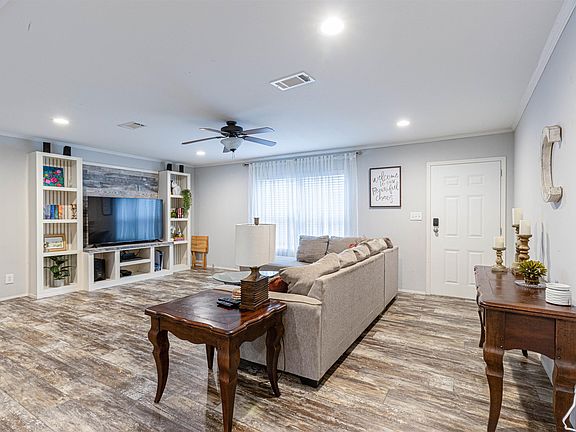 4th image of 21167 Joe Paul Ln