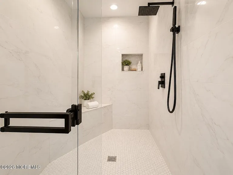 202 Palermo Ave — Photo 9