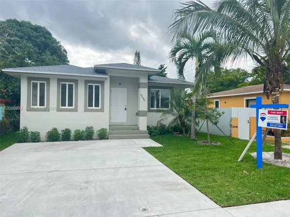 2254 Cody St, Hollywood, FL 33020