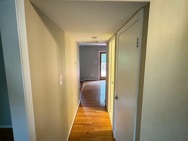 9591 Bronte Dr — Photo 11