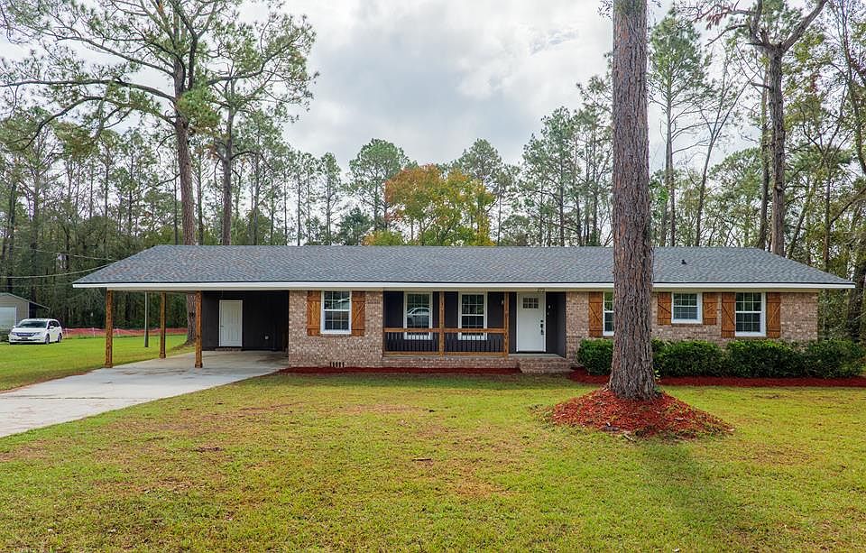 1st image of 272 Parkview Cir