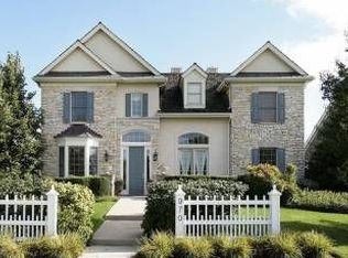 970 Symphony St, Lake Forest, IL 60045