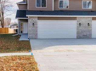 420 7th St, Adams, NE 68301