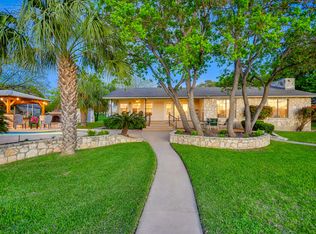 1204 Hillcrest Dr, Marble Falls, TX 78654