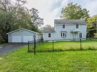 1378 Lake Rd, Ontario, NY 14519