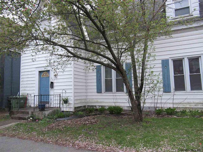 3rd image of 26-28 GARNER Street