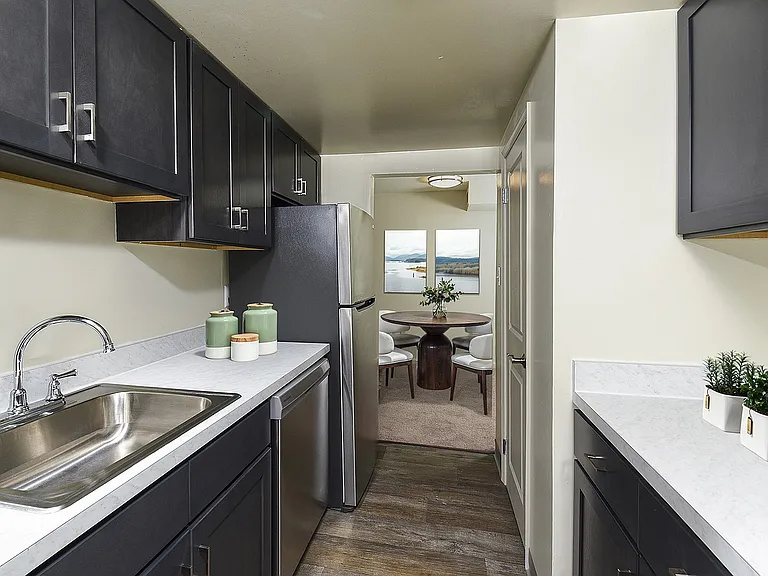 Pennwood - Kitchen