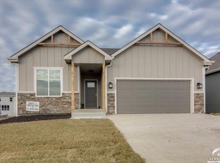 1023 Silver Rain Rd, Lawrence, KS 66049