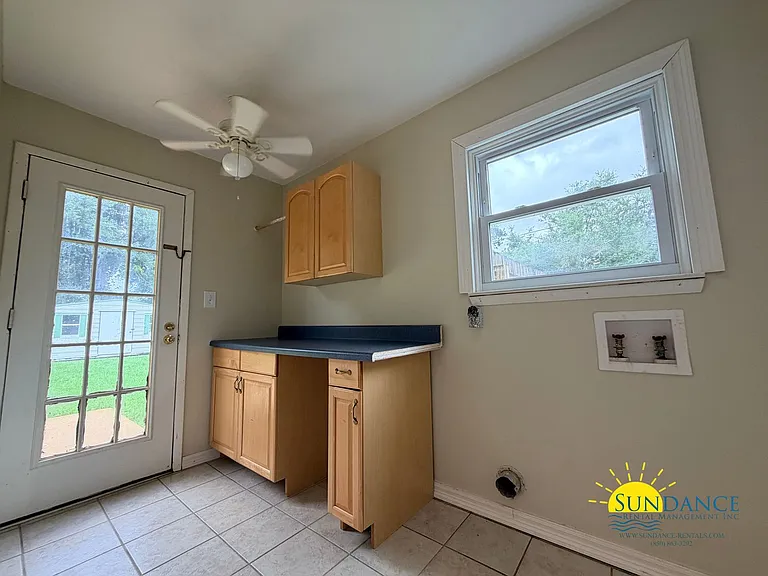 48 Poulton Dr — Photo 22