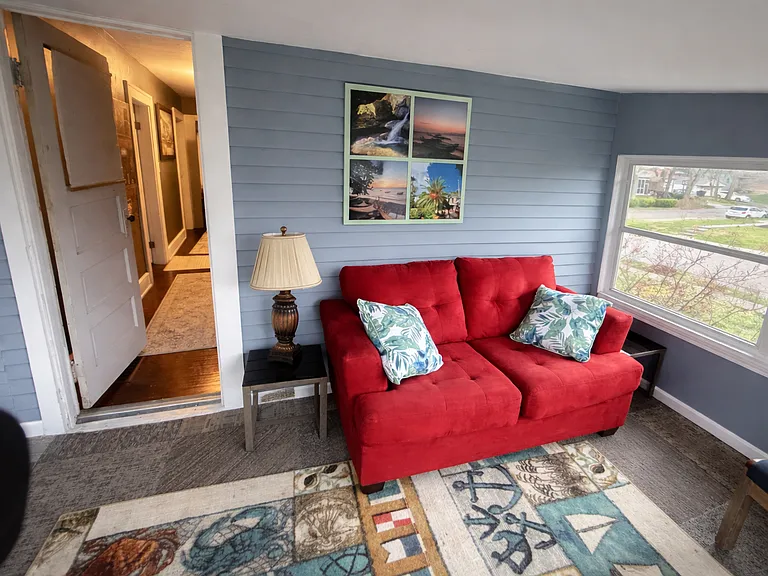 4253 Rookwood Ave — Photo 12
