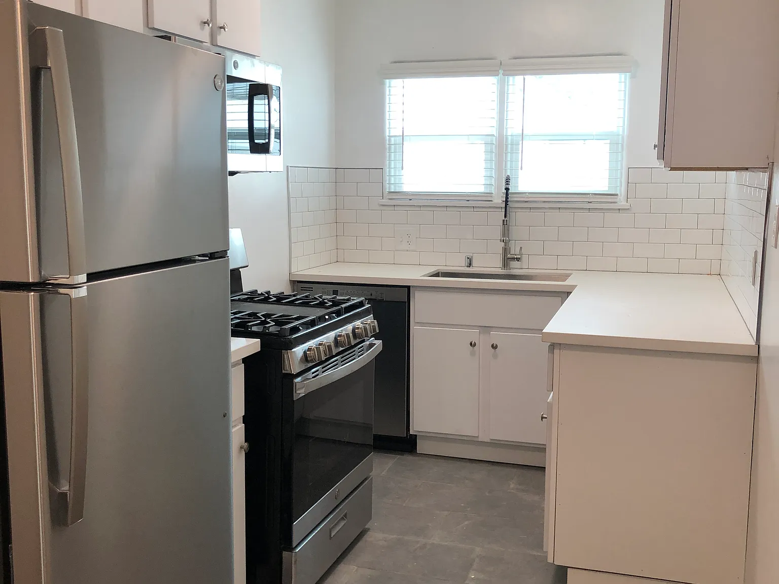 1 bed, 630 sqft, $2,495 — Photo 2