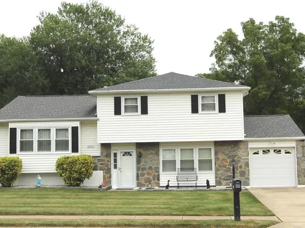 2614 Epping Rd, Wilmington, DE 19810