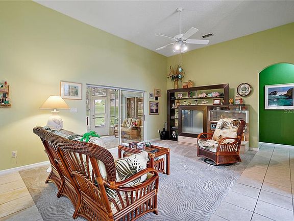 4th image of 24508 Parlange Ct