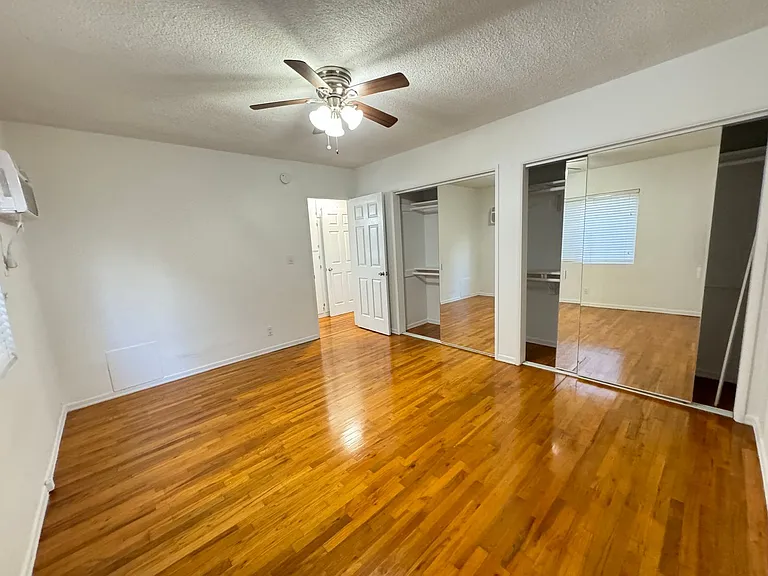 11330 Ohio Ave — Photo 25