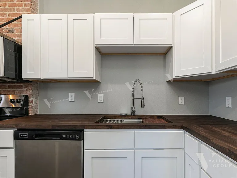 806 South Ave — Photo 29