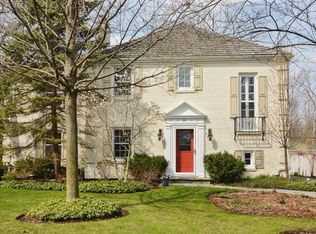 20 Timber Ln, Northbrook, IL 60062