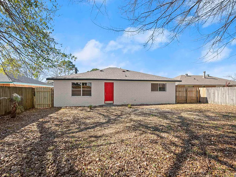 9219 Baronne Dr — Photo 10