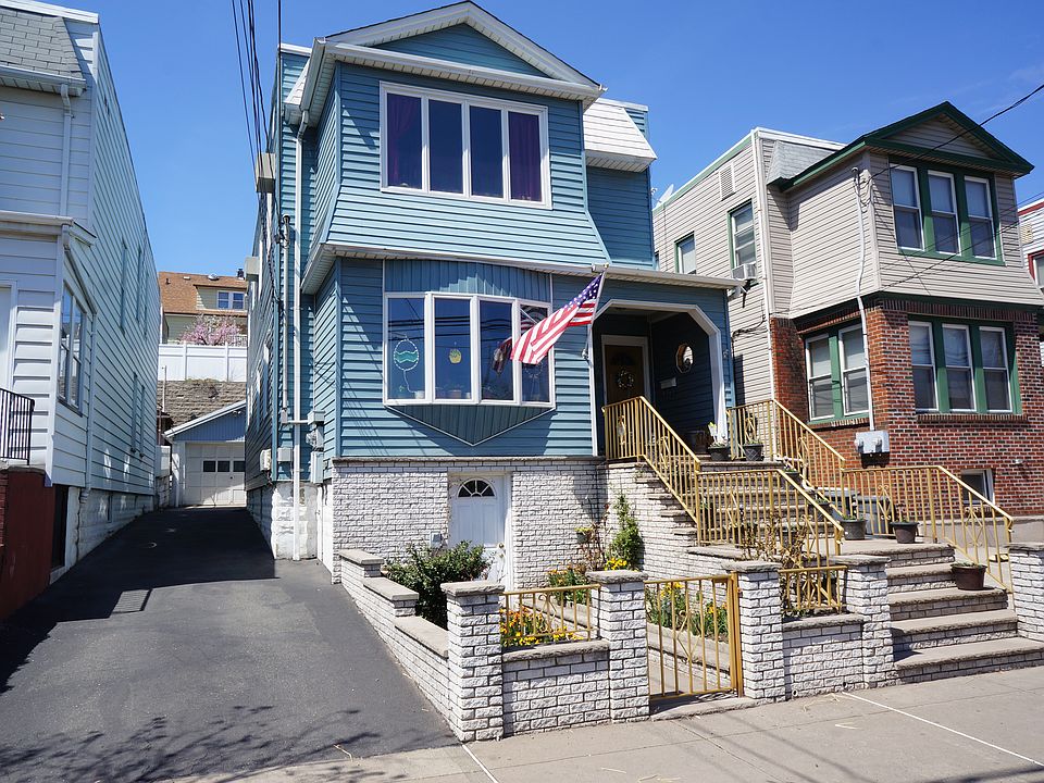 Exterior with Driveway