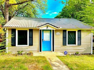 708 W Water St, Weatherford, TX 76086