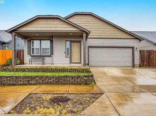 5744 Donohoe Ave, Eugene, OR 97402
