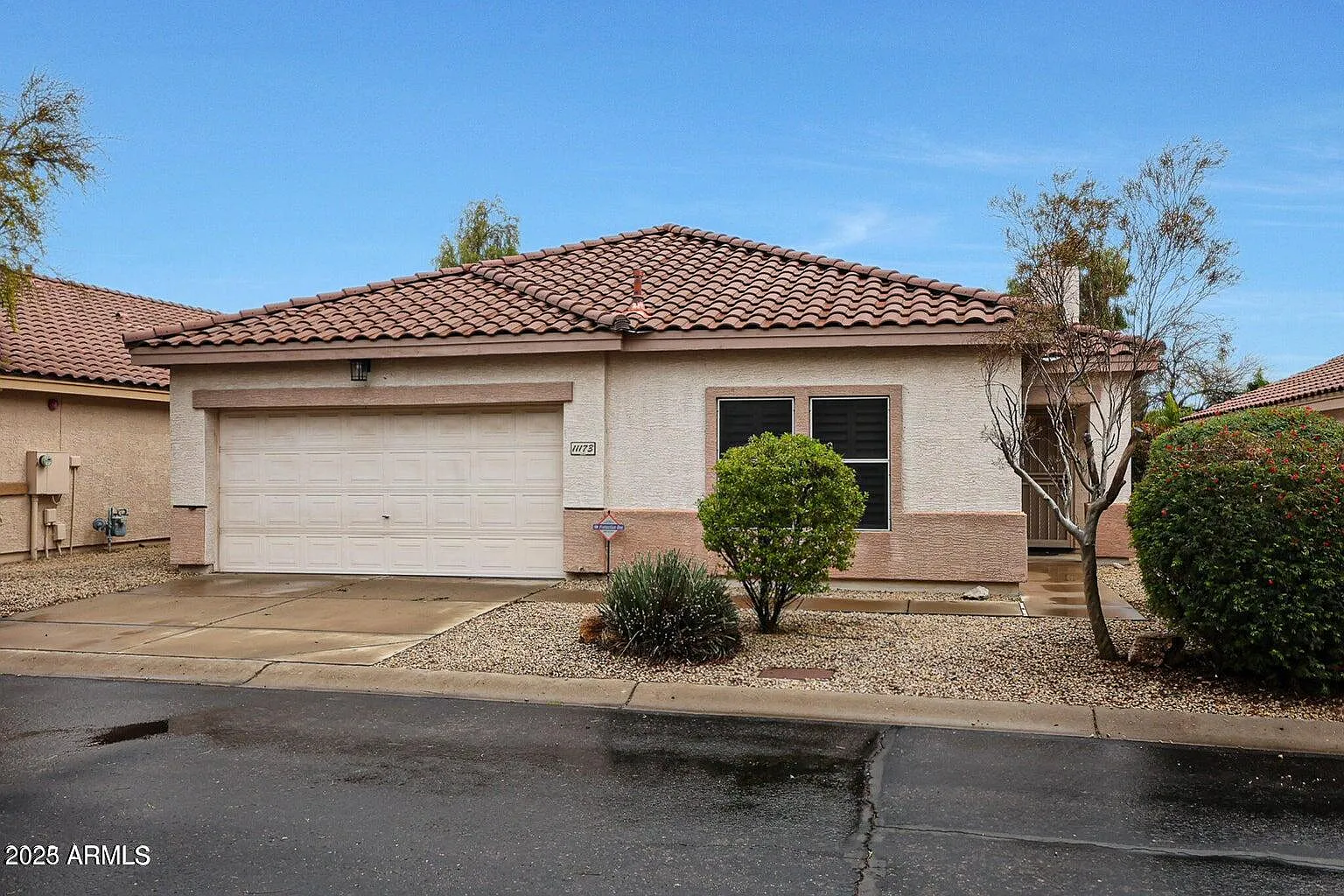 3 bed, 2.0 bath, 1476 sqft, $2,600 — Photo 2