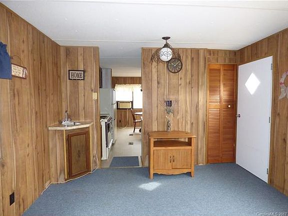 5th image of 125 Ottare Farm Ln