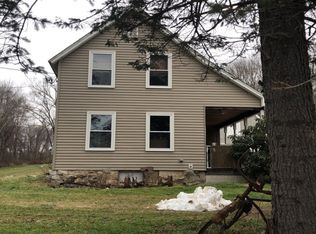 137 Warren St, Upton, MA 01568