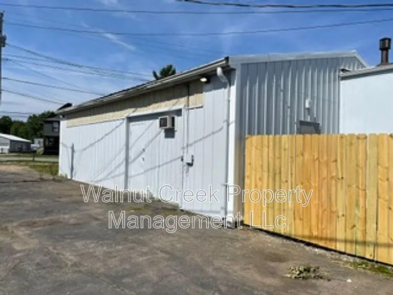 6015 Lake Ave #SUTTON STATION FORMA — Photo 18