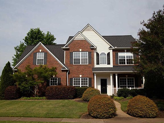 2nd image of 101 Crown Empire Ct