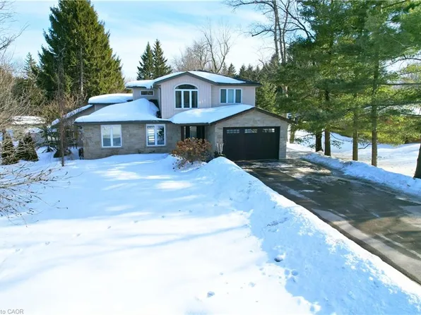 45 Side Road 18 Rd, Centre Wellington, ON N1M 2W3