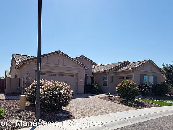 3rd image of 3531 E Honeysuckle Dr