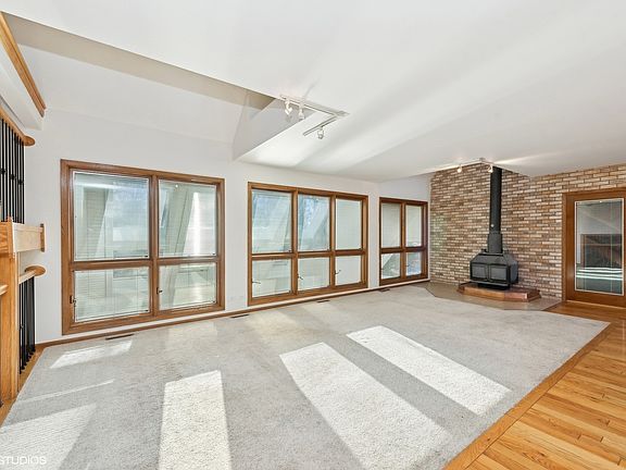5th image of 2800 Kingston Dr