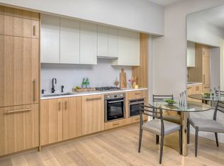2218 Jackson Ave APT 802, Long Island City, NY 11101