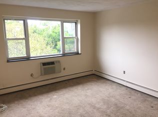 124 Lexington St #2, Auburndale, MA 02466