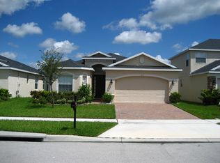 3473 Gerber Daisy Ln, Oviedo, FL 32766