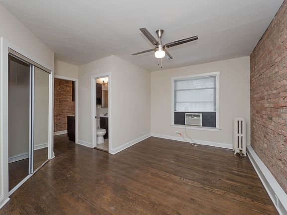 2nd image of 927 W Schubert Ave #1F