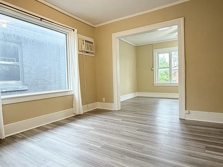 1165 Howard Ave #4 — Photo 7